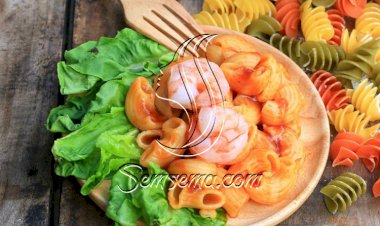 طريقة عمل مكرونة بالروبيان والبابريكا