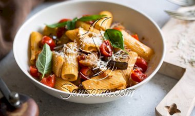 طريقة عمل المكرونة بصوص الباذنجان