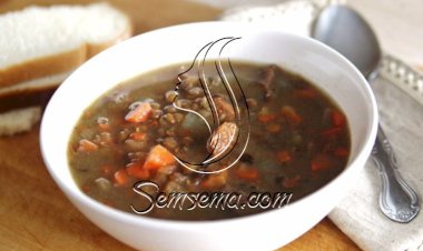 طريقه عمل شوربة العدس بالسجق