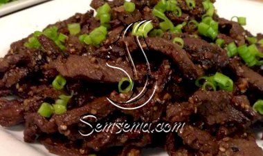 طريقة عمل شرائح اللحم بصوص الصويا والسكر