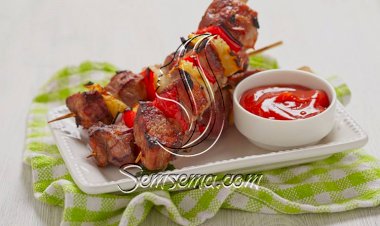 طريقة عمل كباب الدجاج بالأناناس