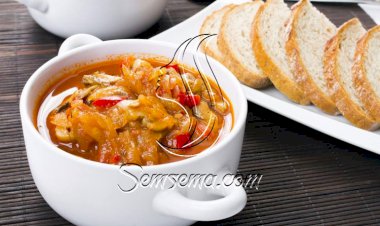 طريقة عمل شوربة المشروم والفلفل الأحمر الحلو