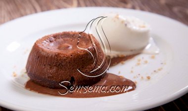 طريقة عمل سوفليه الشيكولاتة الذائبة