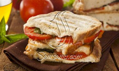 طريقة عمل ساندويتش الكيري بالخيار والطماطم