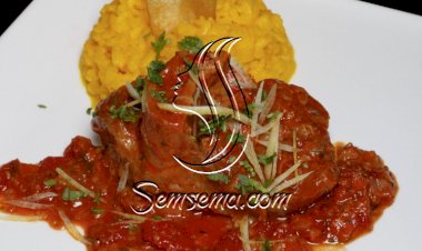 موزات لحم غنم مع الكسكس على الطريقة المغربية