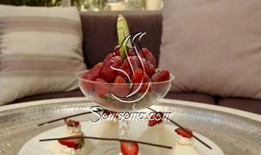 مهلبية بالفراولة