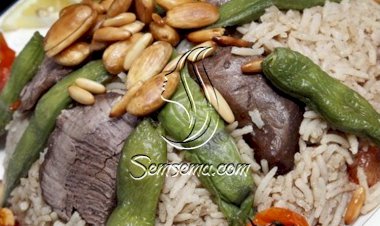 مقلوبة الفول الأخضر.. وجبة إفطار مميزة