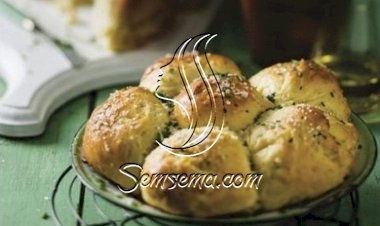 كرات خبز الثوم