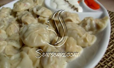 أقراص العجين المطهوّة على البخار على الطريقة السعودية - المنتو