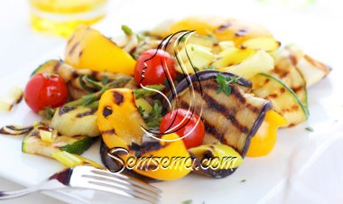 سلطة الخضار المشوية لرجيم مثالي