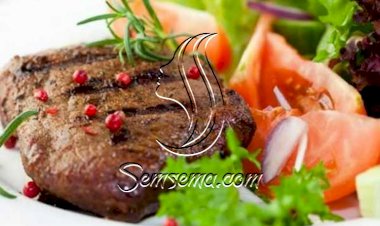 اللحم المشوي مع الروكا.. طبق صحي بإمتياز