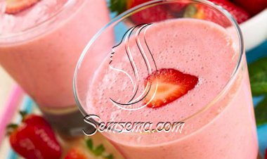 شراب الفراولة وماء الزهر