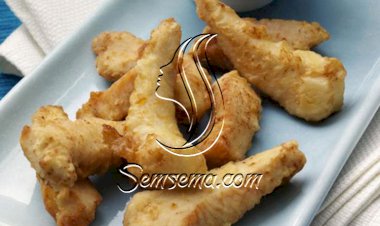 شرائح دجاج وسلطة الشمّر لاطفالكِ