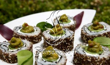 لفائف اللبنة والسمّاق الماكي رول