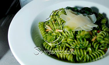 باستا بطعم الريحان