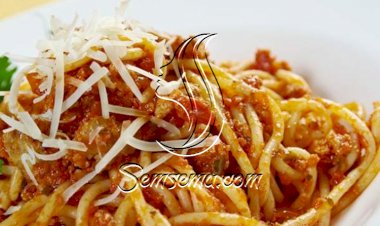 مكرونة بولونيز