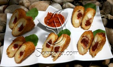 أصابع بطاطس المحشوّة بالسجق