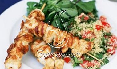 الكسكس مع الشيش طاووق الشهي