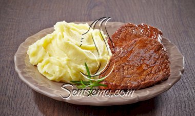 روستو مع بطاطس بوريه بسعرات حرارية أقل