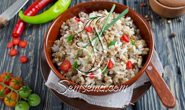 رز باللحم المفروم مع الخلطة الخاصة