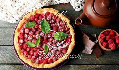 فطيرة التوت الفرنسية الناعمة