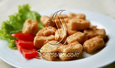 قطع الدجاج بالثوم