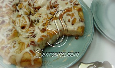 كيك رولات القرفة اللذيذة