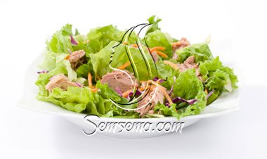 سلطة الخس بالتونا للرجيم الصحي والمثالي