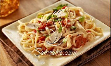 مكرونة مع الدجاج بنكهة الكاجون