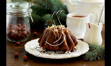 كيك الفانيلا بالسكر البني والكراميل والجوز