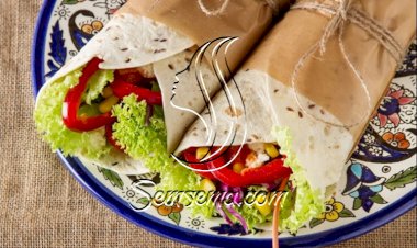 رولات التورتيلا بالجبن والخضار