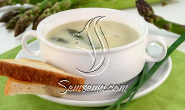 شوربة الهليون بالكريمة