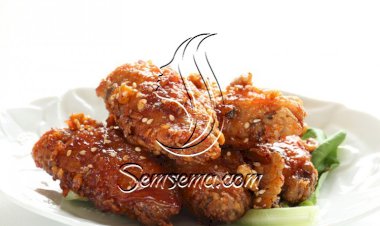 أجنحة الدجاج بالزنجبيل والثوم