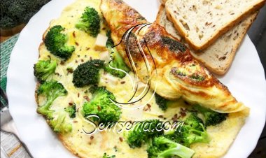 أومليت بالبروكلي وجبن الفيتا للرجيم