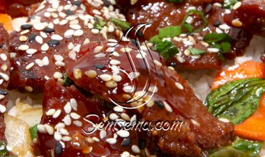 لحم مقرمش مع السمسم