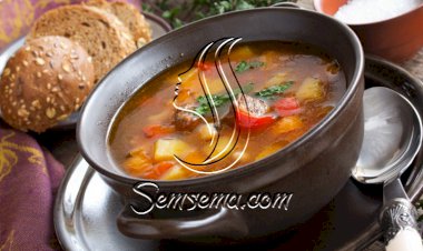 شوربة الخضار بالأعشاب لرجيم مثالي