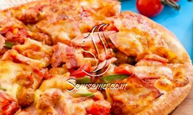 بيتزا الدجاج بالباربيكيو صوص