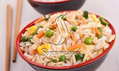 أرز صيني بالخضار والدجاج