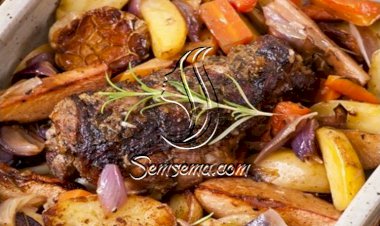 لحم خروف مشوي بالأعشاب