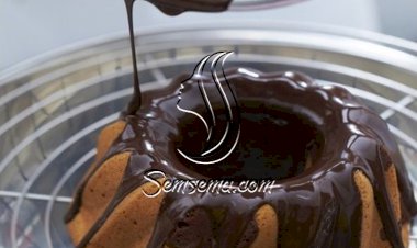 صلصة الشوكولاتة لتغليف الكيك