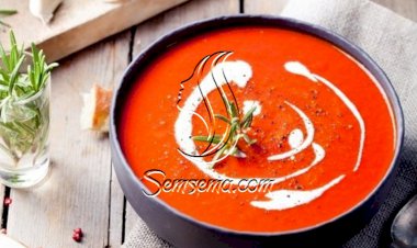 شوربة الطماطم