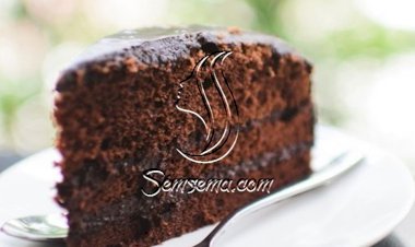 كيك الشوكولاتة الداكنة