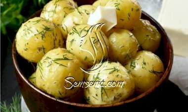 سلطة البطاطس المسلوقة