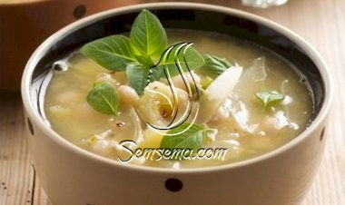 شوربة السبانخ بالفاصوليا البيضاء للرجيم