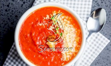 شوربة الفلفل الأحمر المشوي