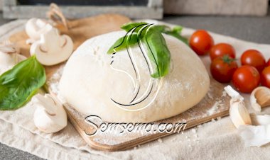 عجينة البيتزا بعشر دقائق