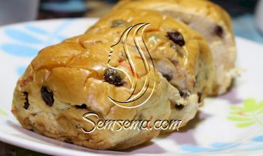 خبز بالقرفة والزبيب