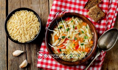 شوربة لسان عصفور بالخضار