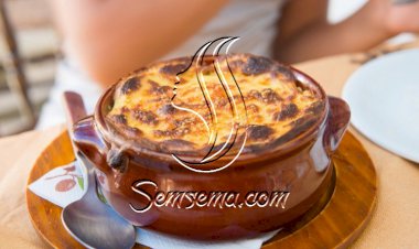 أرز باللحم والبشاميل