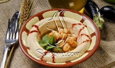 الحمص بالطحينة على الطريقة اللبنانية